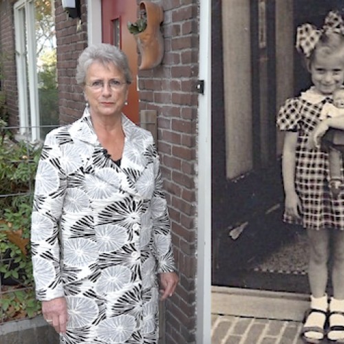 Pia van der Molen ontdekt luik in de woning waarin haar vader in 1944/45 ontsnapte aan een razzia van de Duitse bezetter